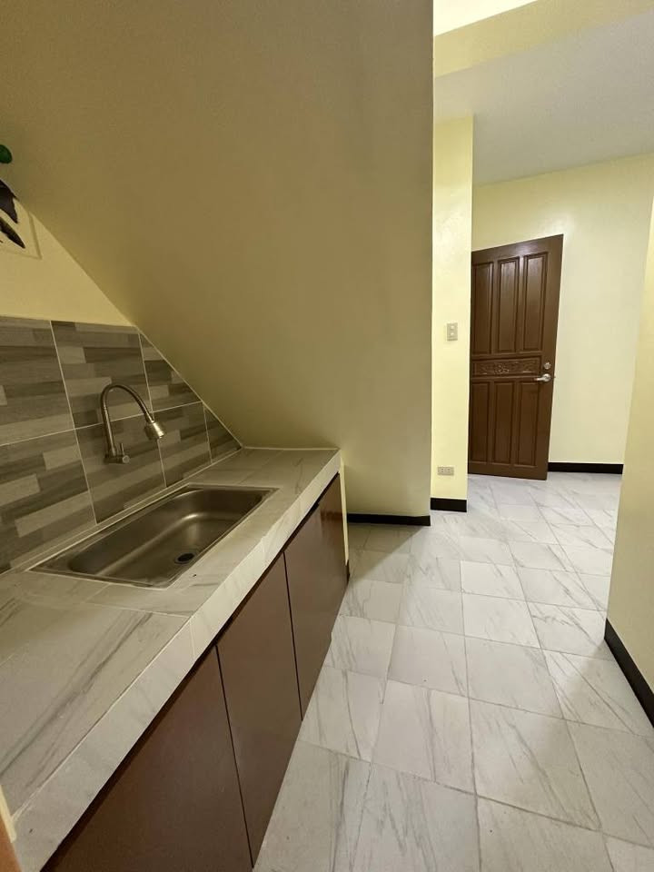 APARTMENT FOR RENT