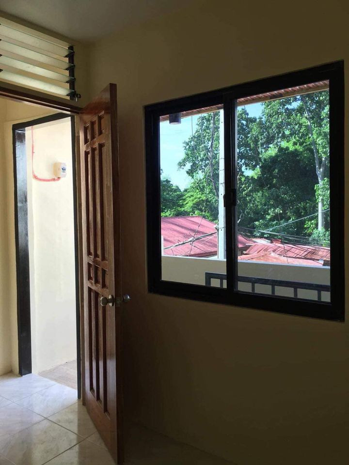 Gallery 2
