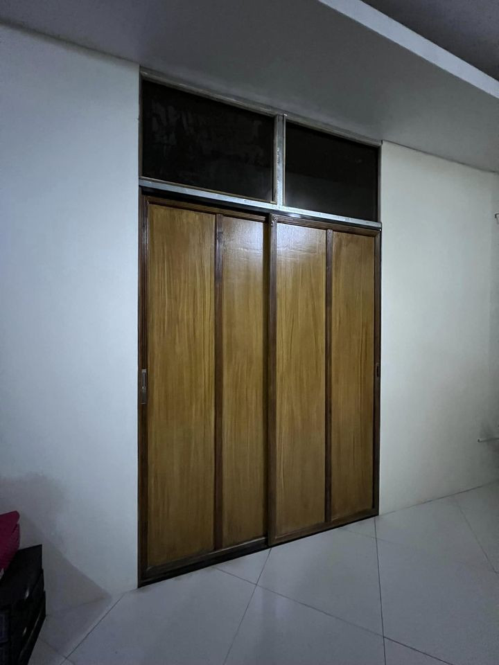 Gallery 5