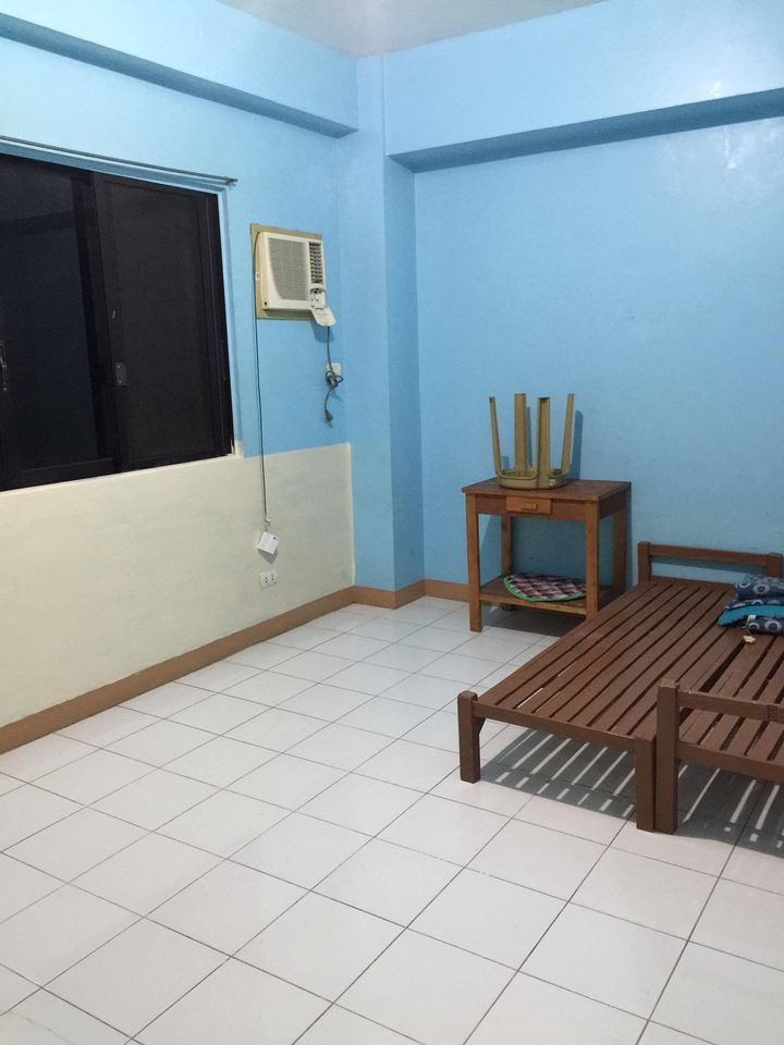 4 Beds 4 Baths Room only