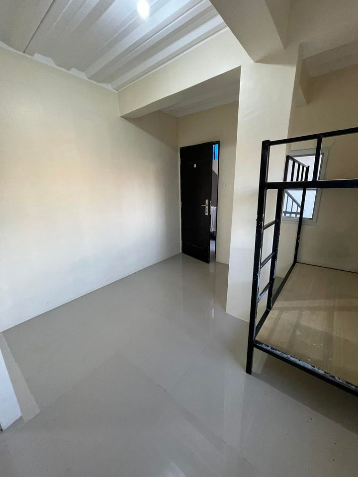 Gallery 2