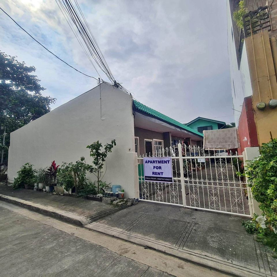 Apartment for Rent at Pamplona Park Subd Las Pinas