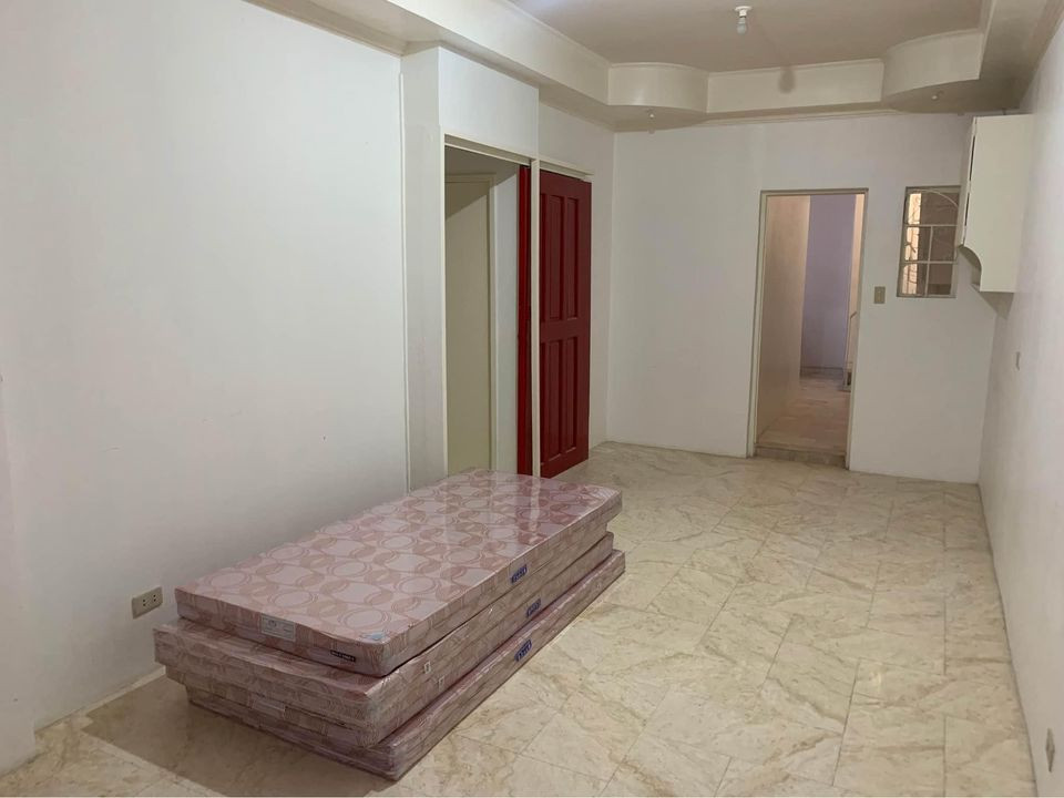 Gallery 2