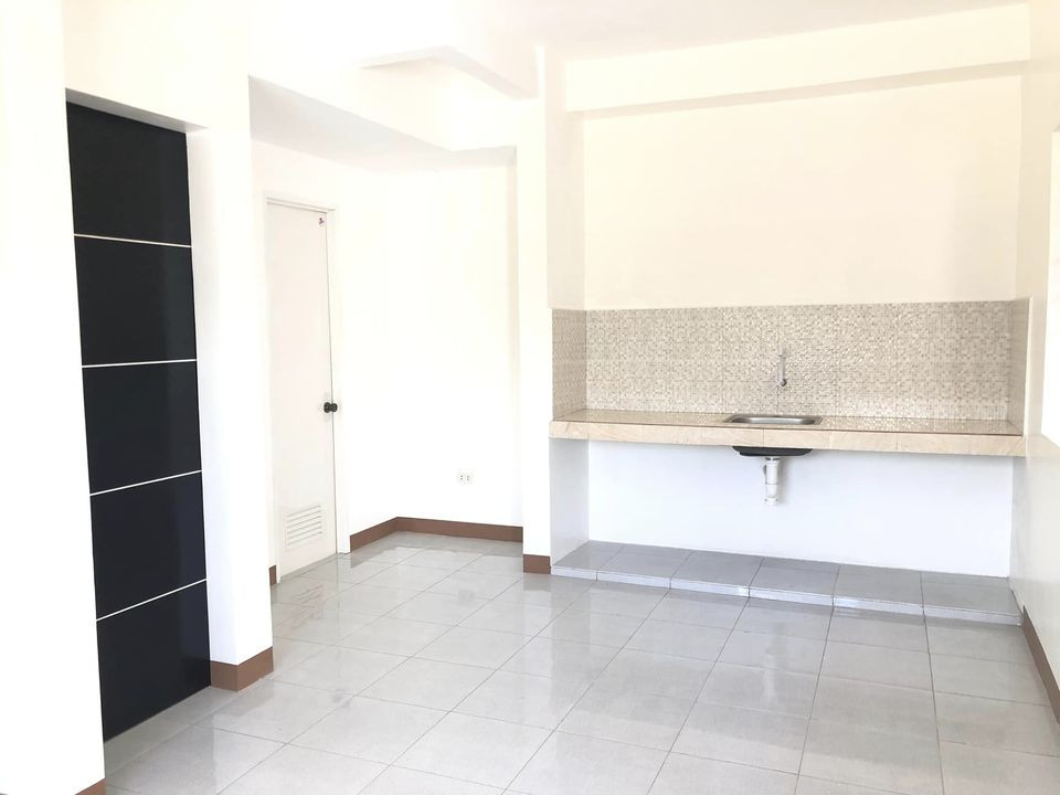 Gallery 5