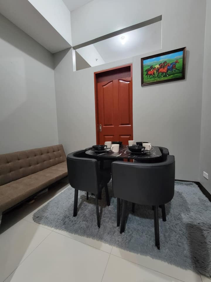 Gallery 2