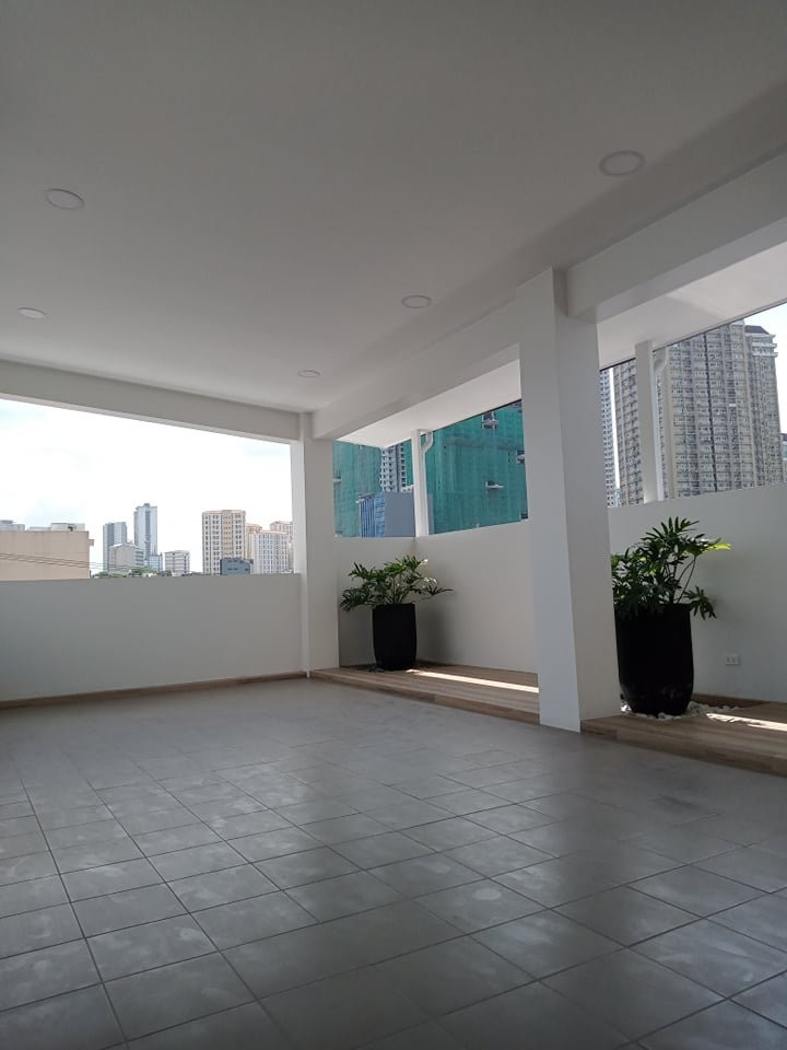 Gallery 2