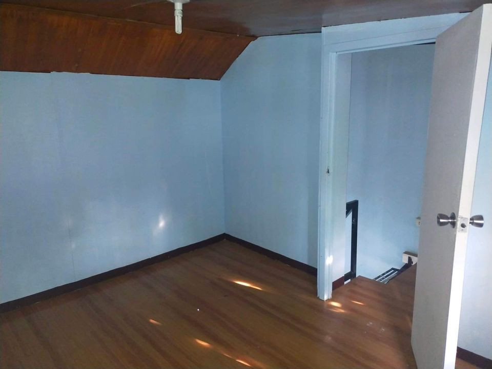 Gallery 5