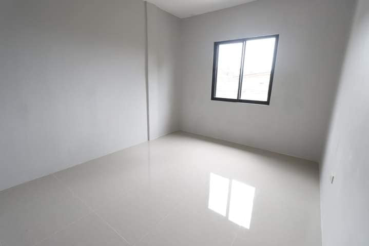 Gallery 4