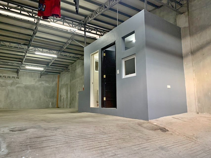 Parking storage for rent at Pasig
