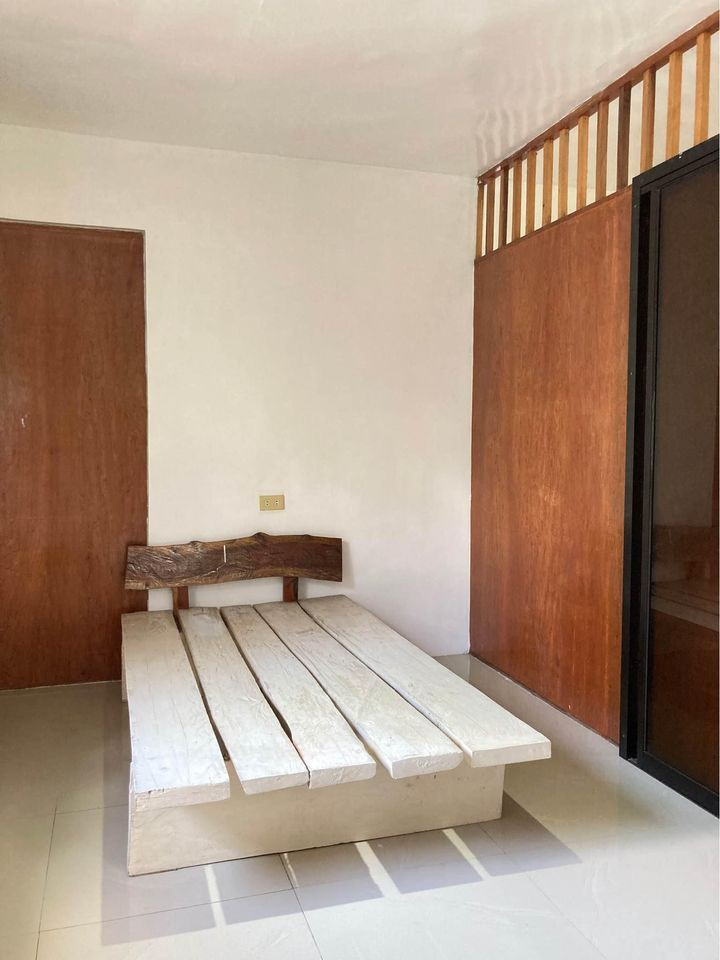Gallery 4