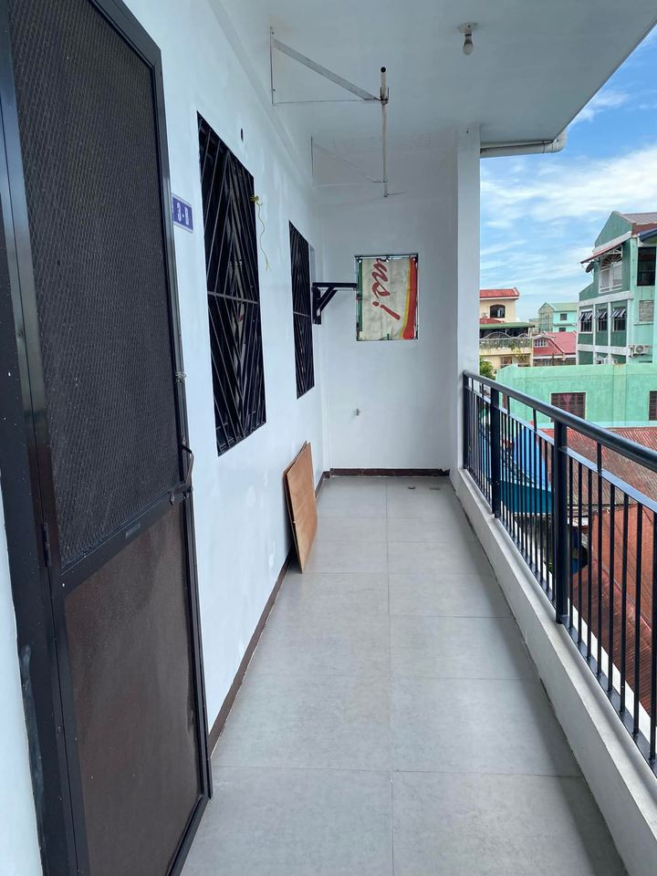 Gallery 5