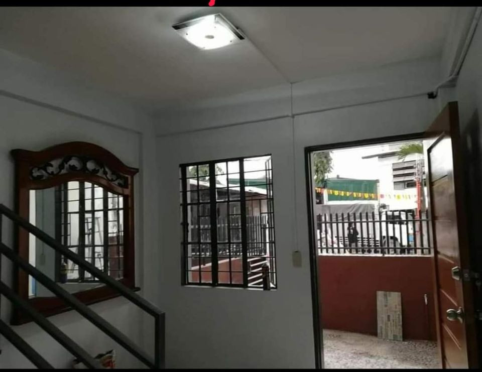 Gallery 4