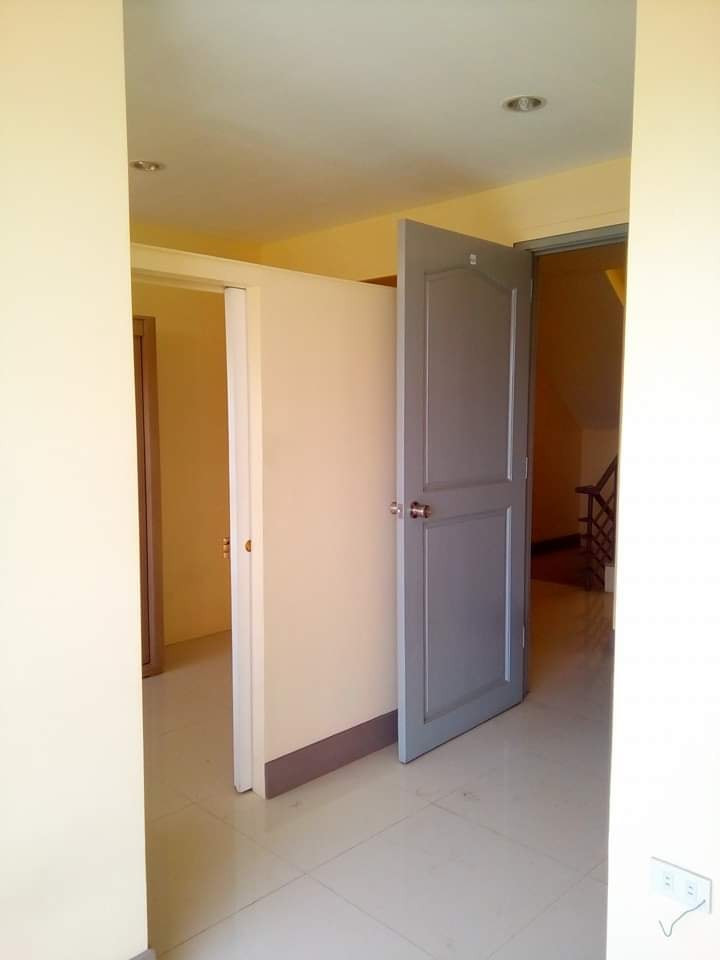 Gallery 2