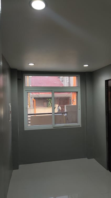 Gallery 4