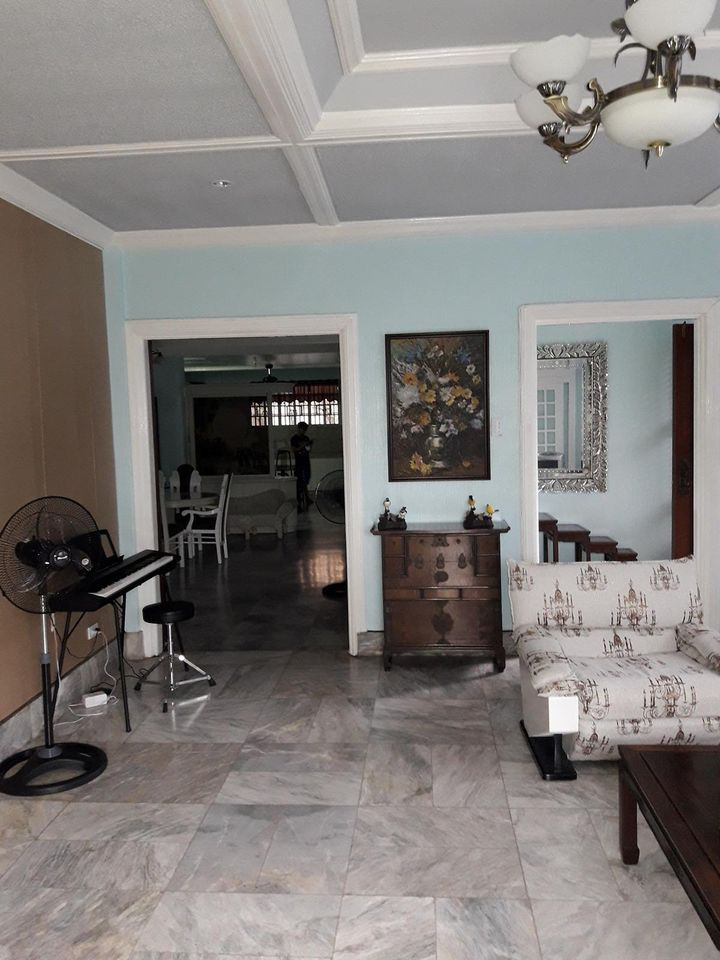Gallery 5