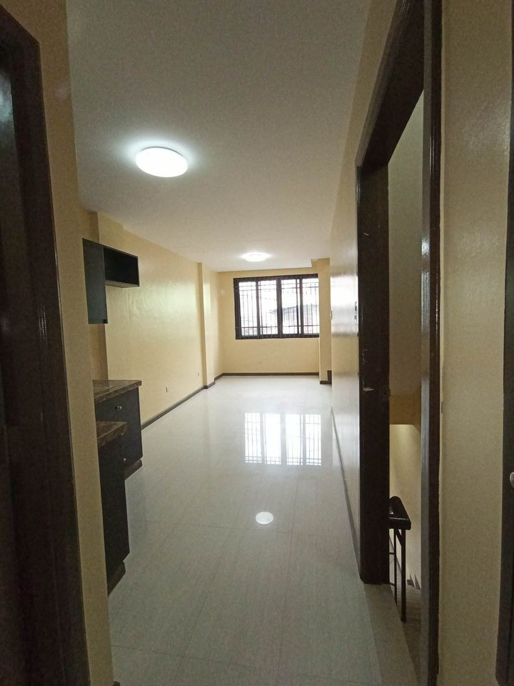 Gallery 4