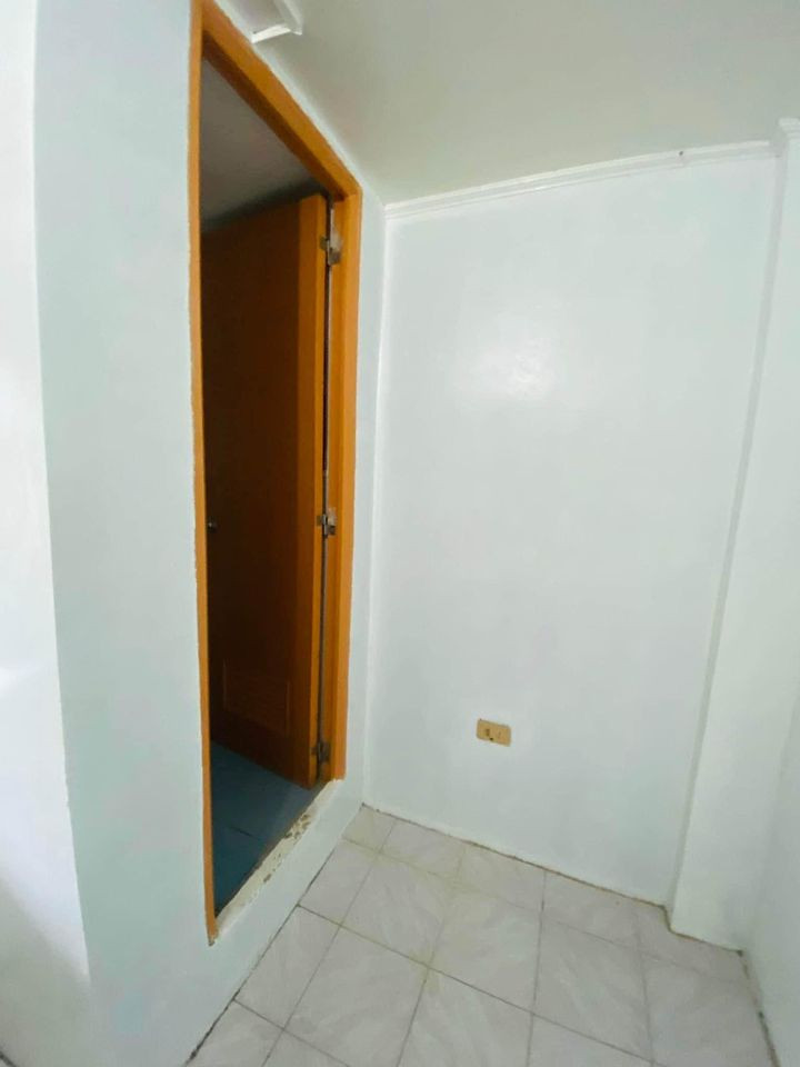 Gallery 2