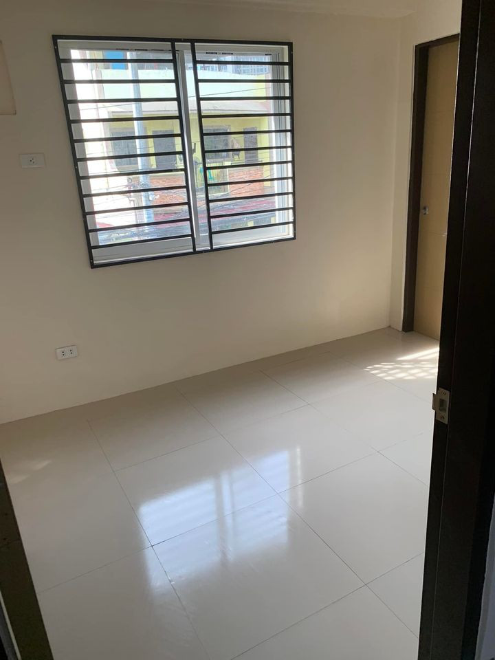 Gallery 2