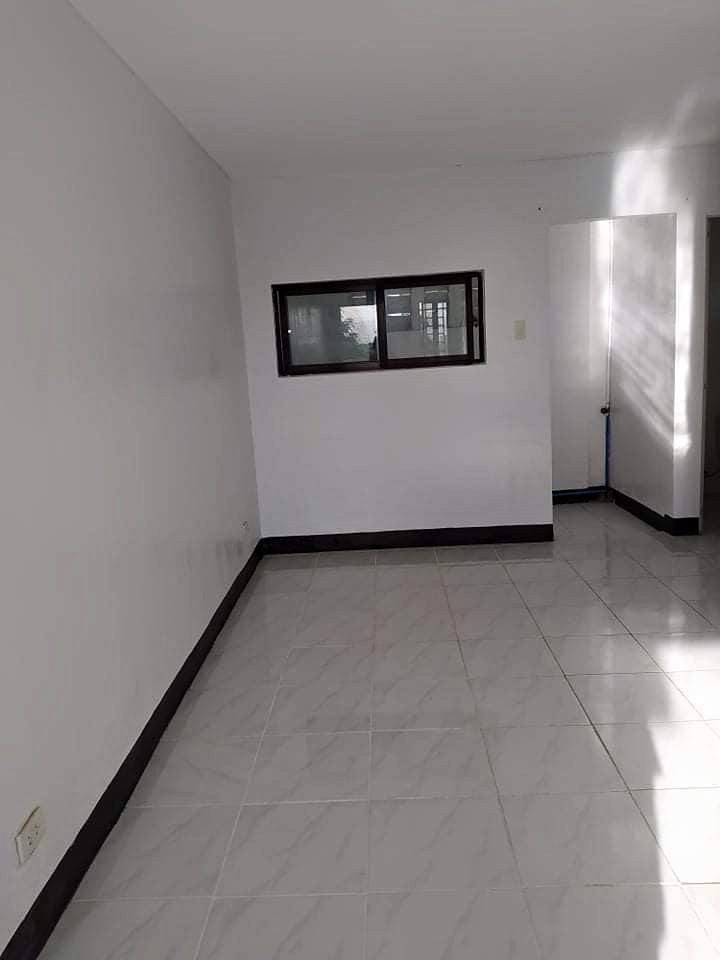 Gallery 5