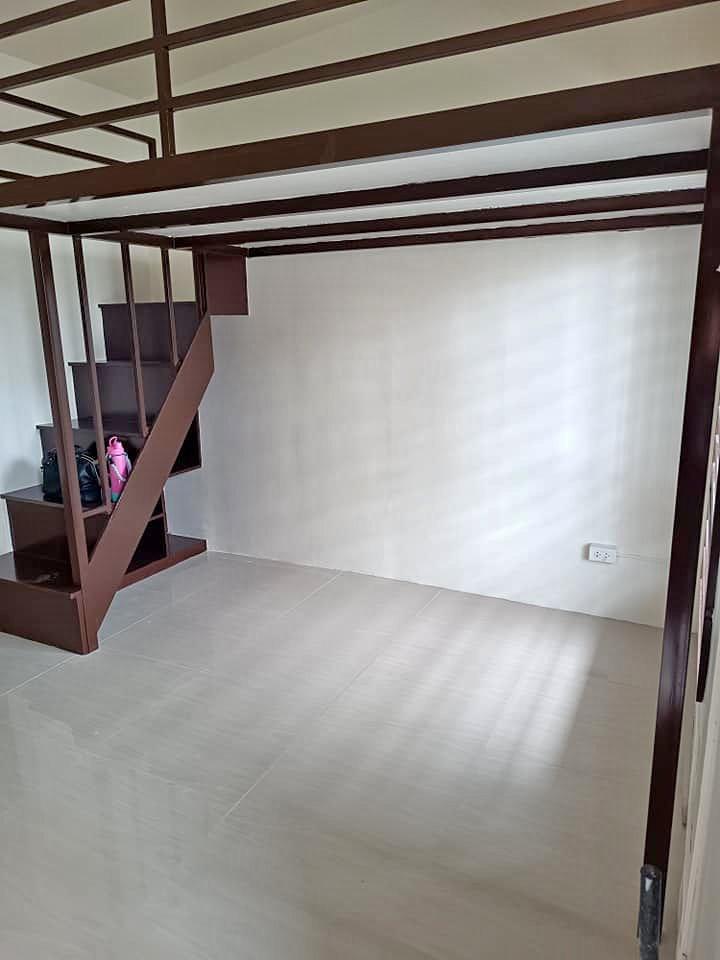 Gallery 5