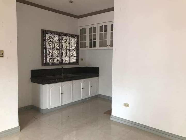Gallery 4