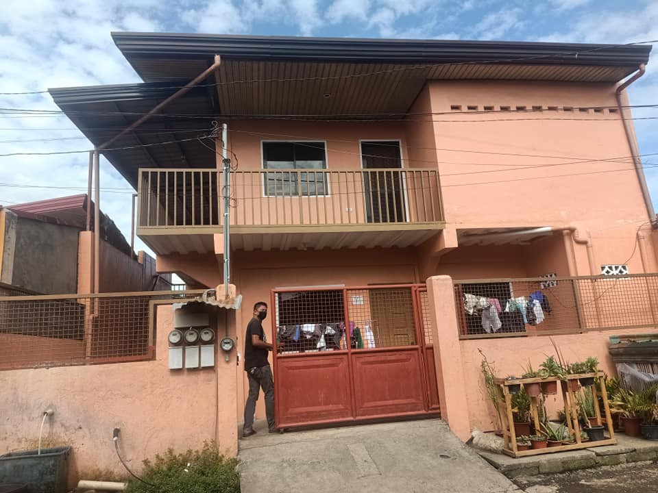Lizada toril apartment for rent