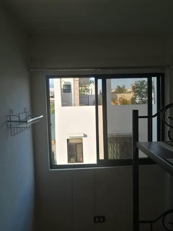 Gallery 2