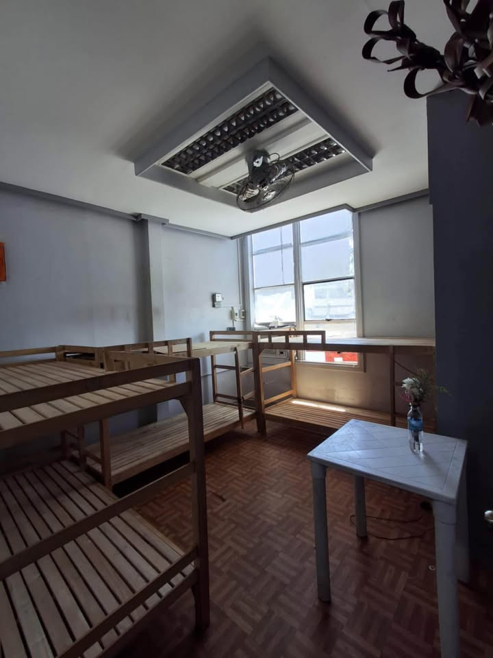 Boarding House