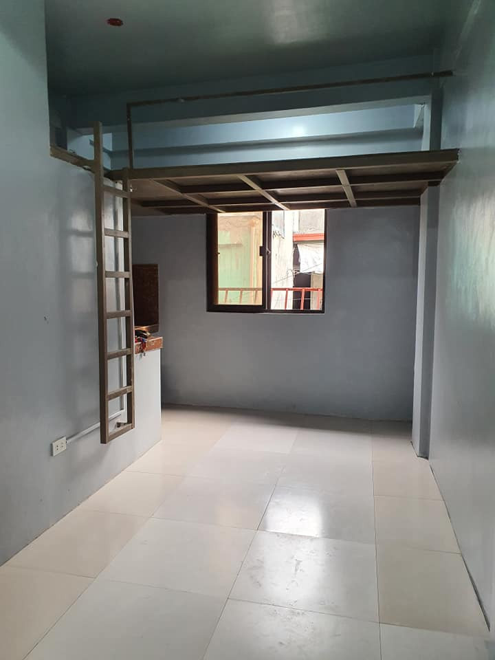 Studio unit for rent