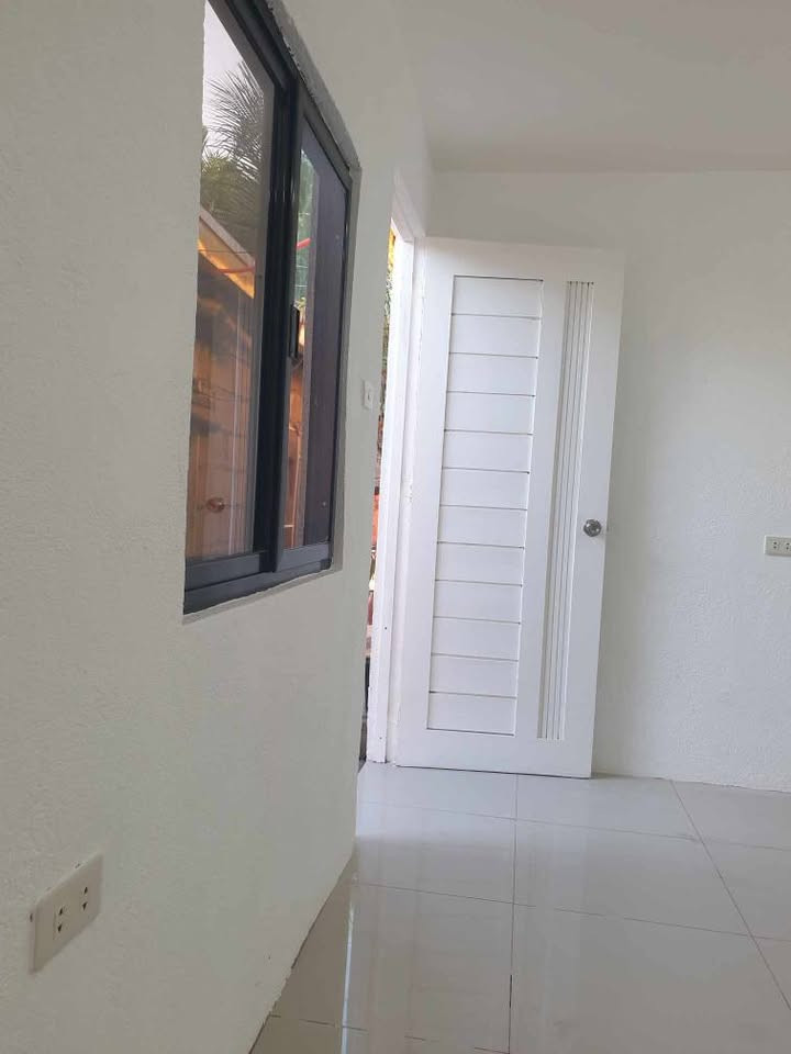 Gallery 2