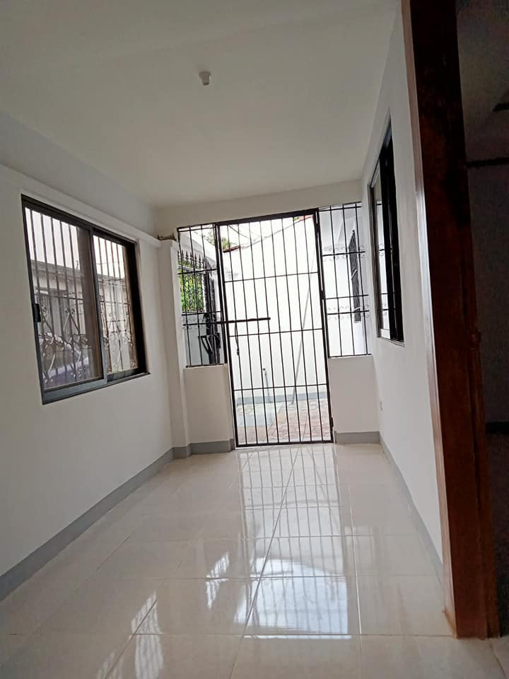 Gallery 5