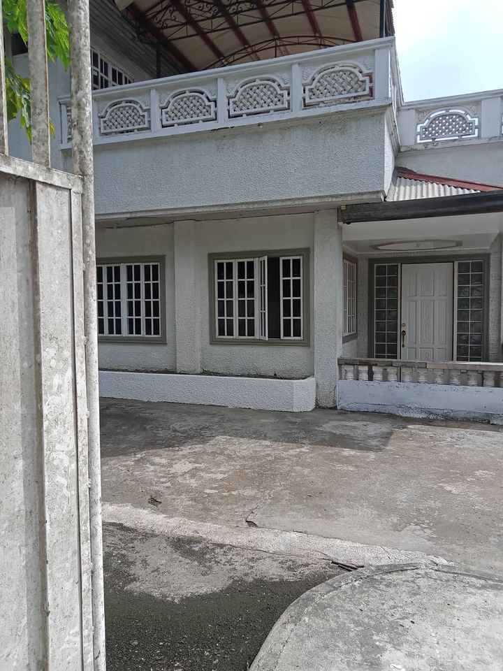3 Beds 2 Baths House