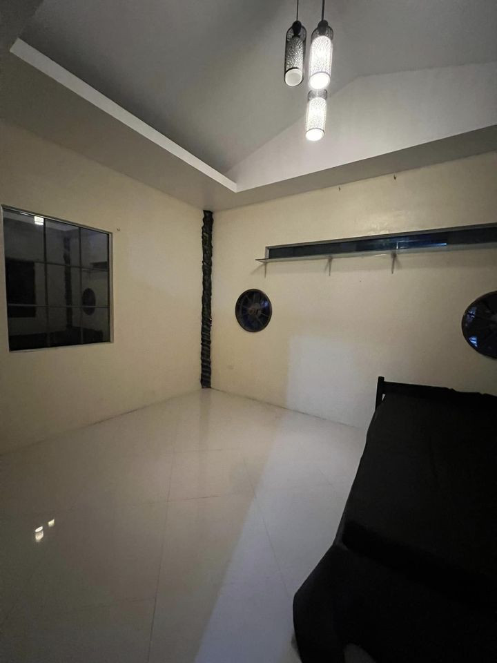 Gallery 4