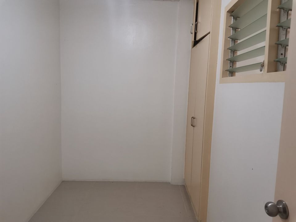 Gallery 4