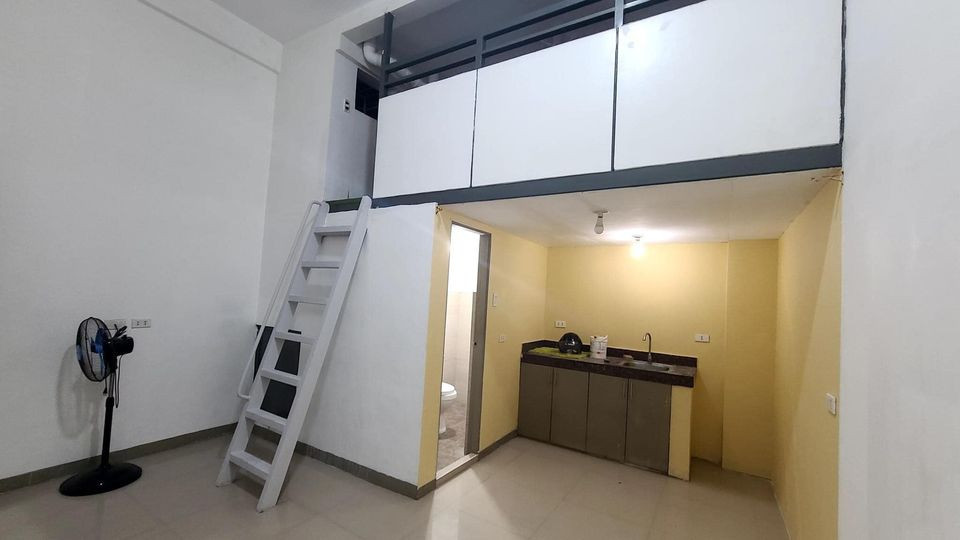 Unit for rent! Located at 1932 almeda st. Manila. (Between Yuseco and Tayuman st