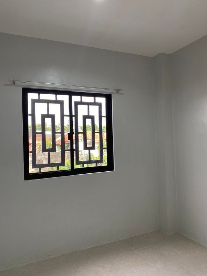 Gallery 4