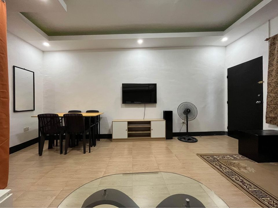 HOUSE FOR RENT (DAILY)