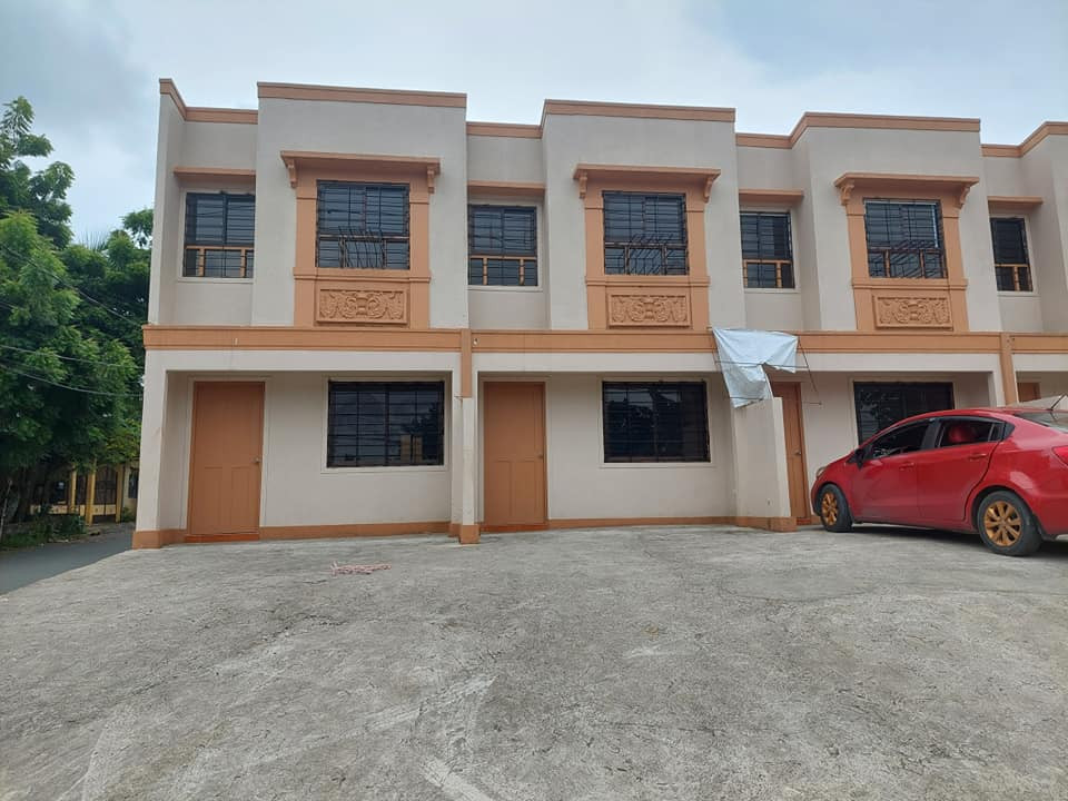 FOR RENT Commercial or office units and Residencial house