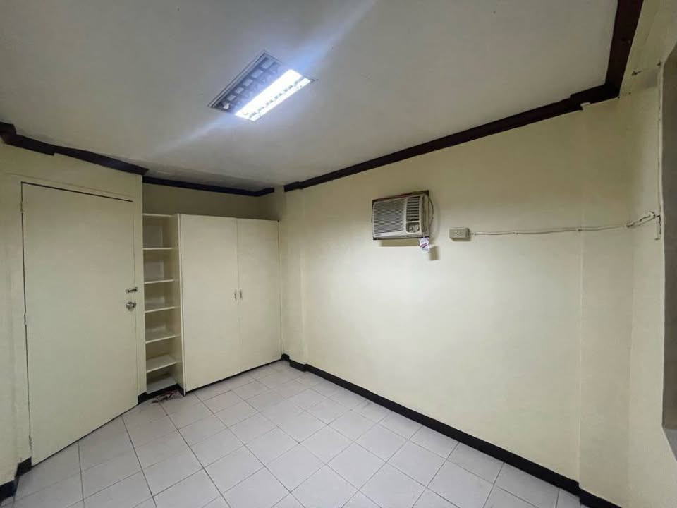 Gallery 2