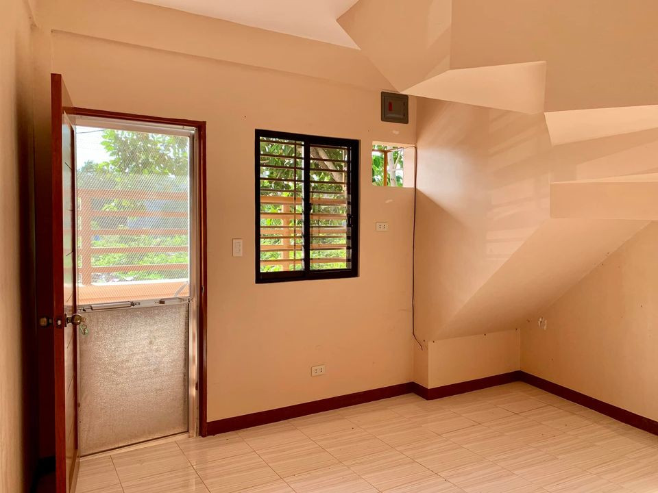 Gallery 2