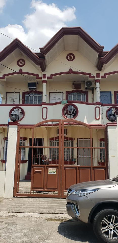 For Rent: STUDIO TYPE APARTMENT