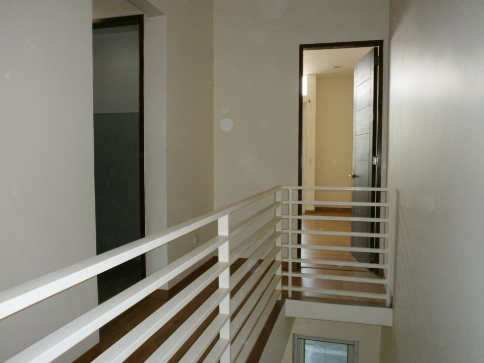 Gallery 3