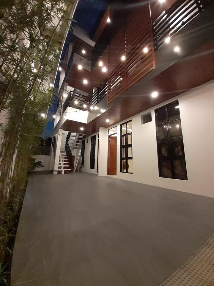 APARTMENT FOR RENT