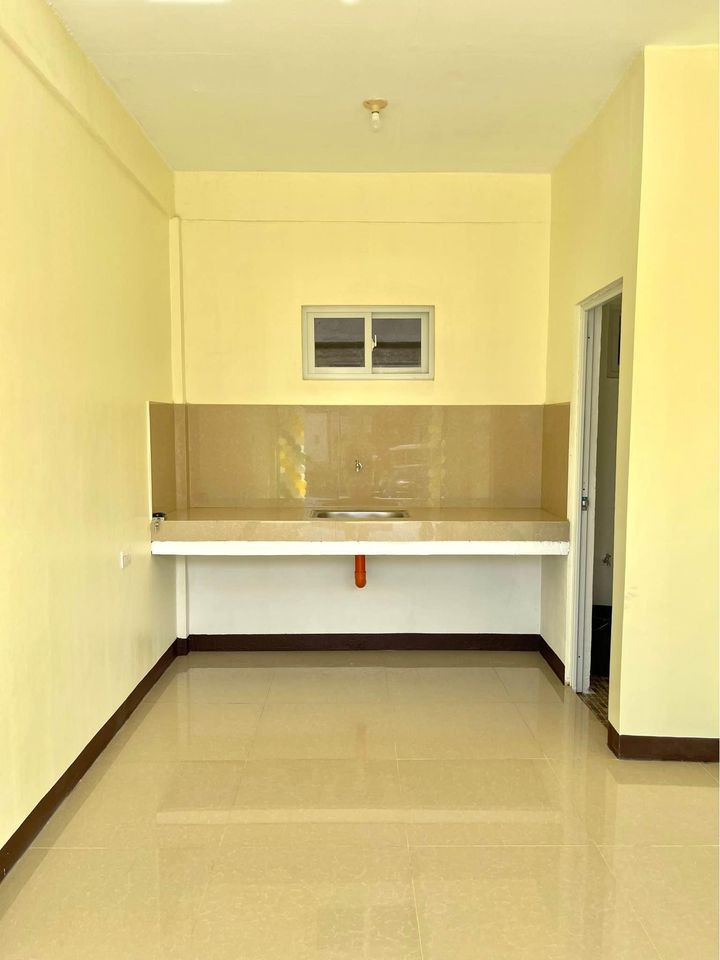 Gallery 5
