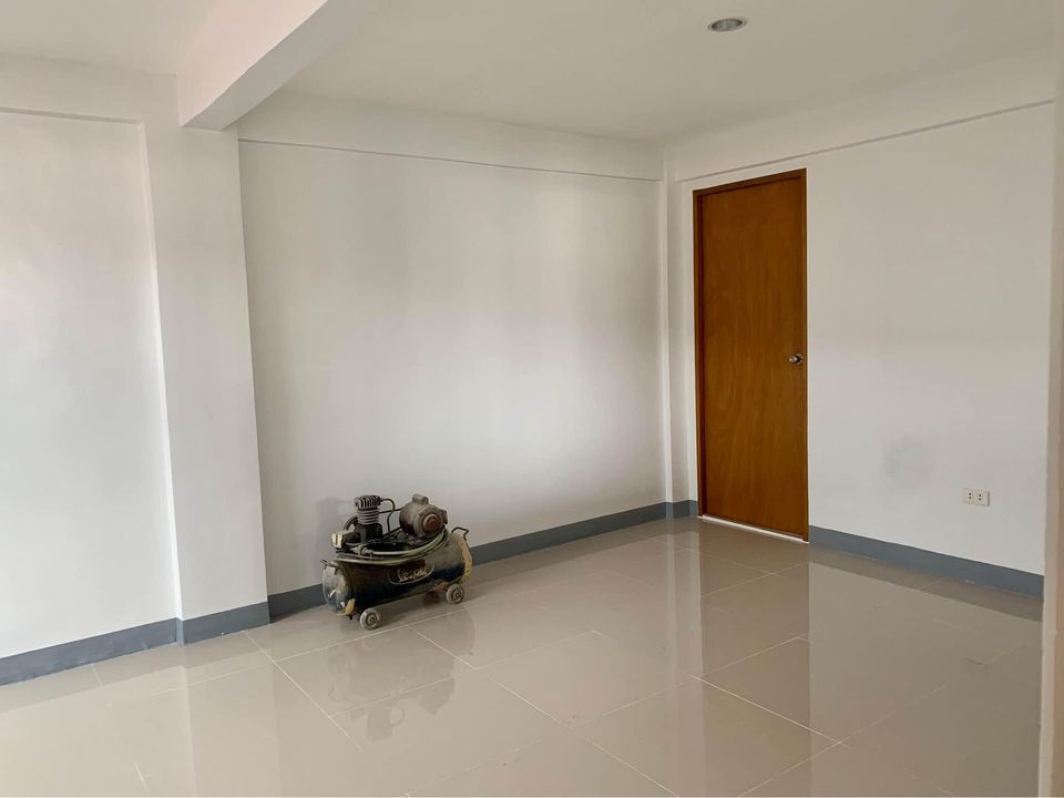 Gallery 4