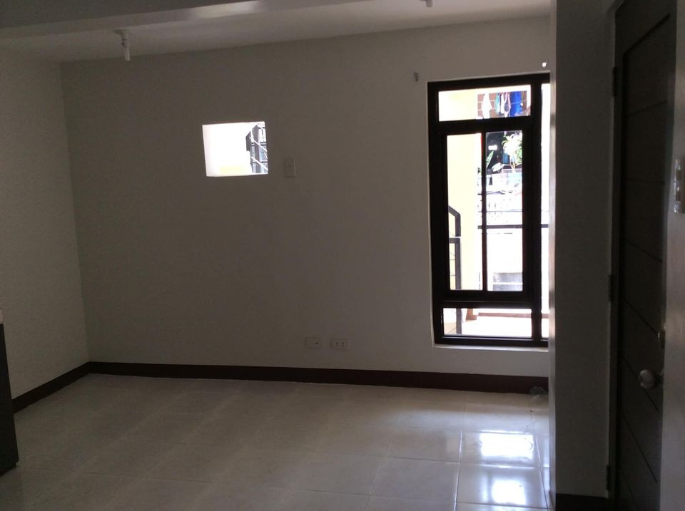 Gallery 5