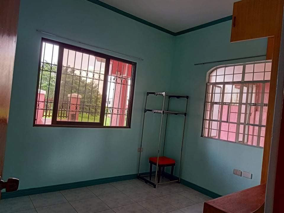 Gallery 4