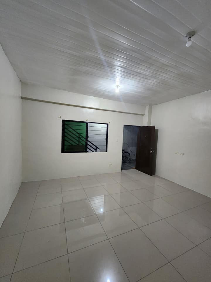 Gallery 5
