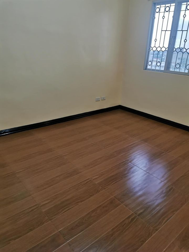 Gallery 3