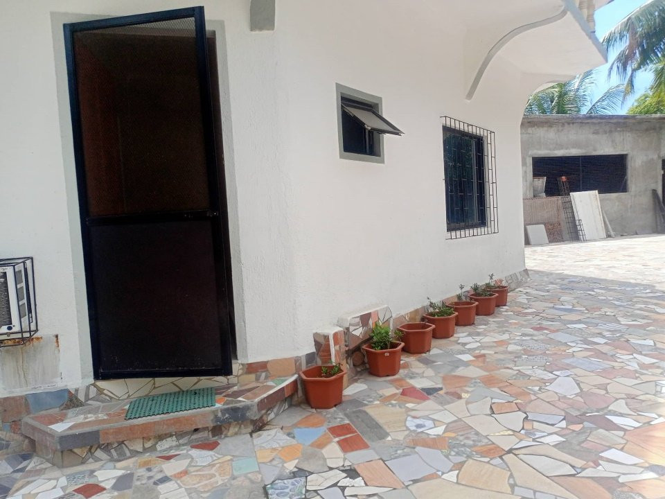 Gallery 2